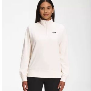 The North Face Quarter Zip Pullover